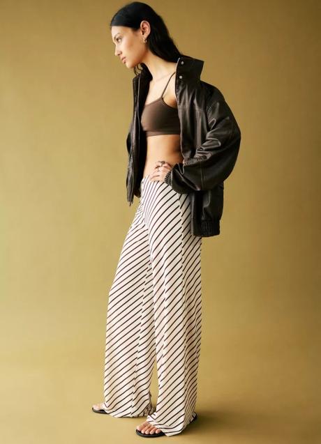 Imagen - Pantalón estampado de Pull & Bear (17,99 euros)