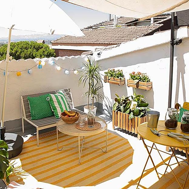 Imagen principal - Cómo decorar un piso pequeño de 45m2 para que parezca más grande y funcional con muebles baratos de IKEA