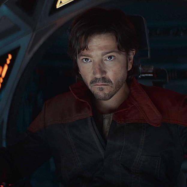 Diego Luna es Cassian en Andor, la serie del universo Star Wars que regresa en abril con su segunda y última temporada. 