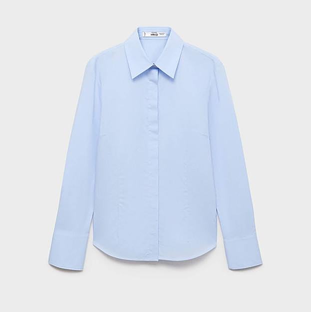 Imagen principal - Camisa algodón entallada de Mango (22,99€)/ Mercedita de mujer terciopelo tiras de Green Coast (35,99€ en El Corte Inglés)/ Jeans Sienna Flare Cropped de Mango (25,99€)