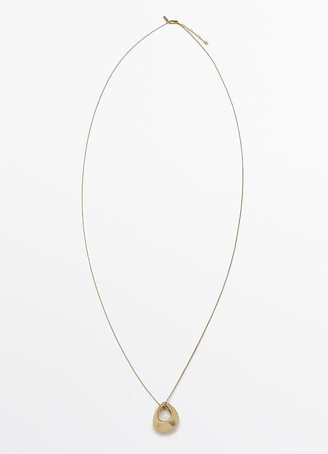Imagen - Collar con colgante en dorado de Massimo Dutti.