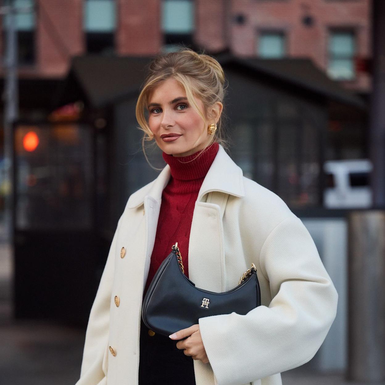 Influencer con peinado bouffant