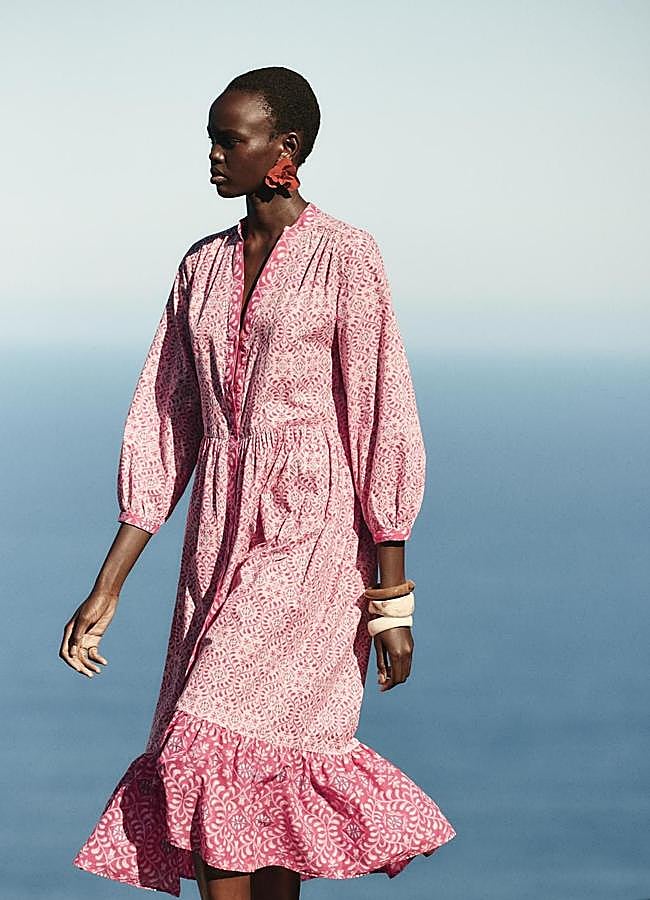 Imagen - Vestido estampado midi color rosa