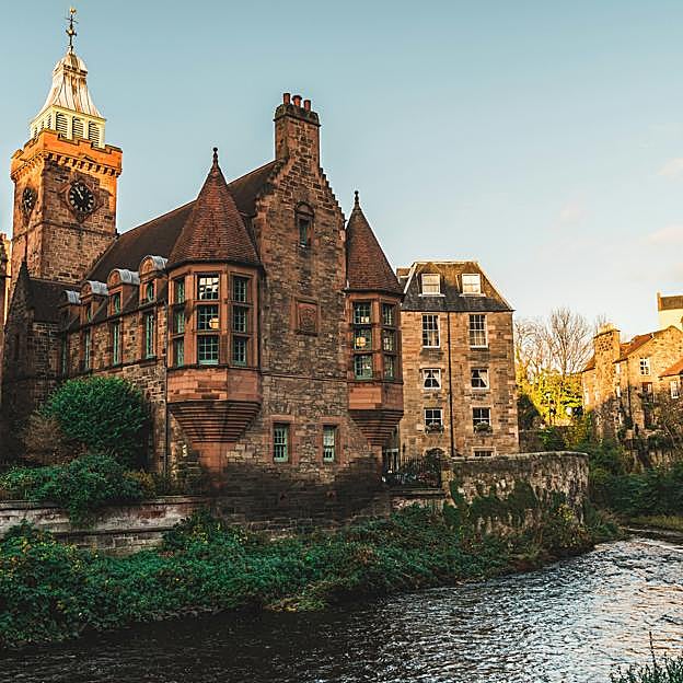 Dean Village, un enclave escondido en Edimburgo situado a unos pasos del centro que te enamorará.