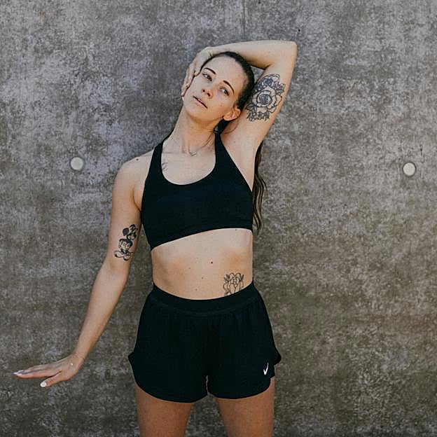 Con sólo 15 minutos de pilates pared, puedes fortalecer toda la musculatura. 