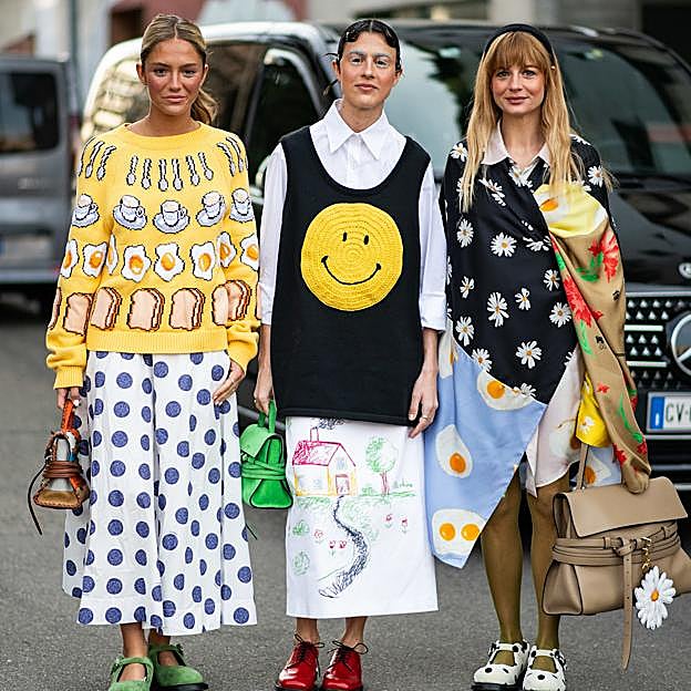 Cómo conseguir looks maximalistas esta primavera según las expertas en moda: de las prendas imprescindibles a la técnica más original