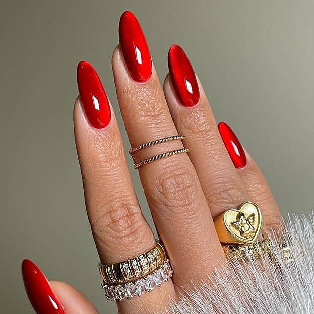 Uñas ojo de gato color rojo