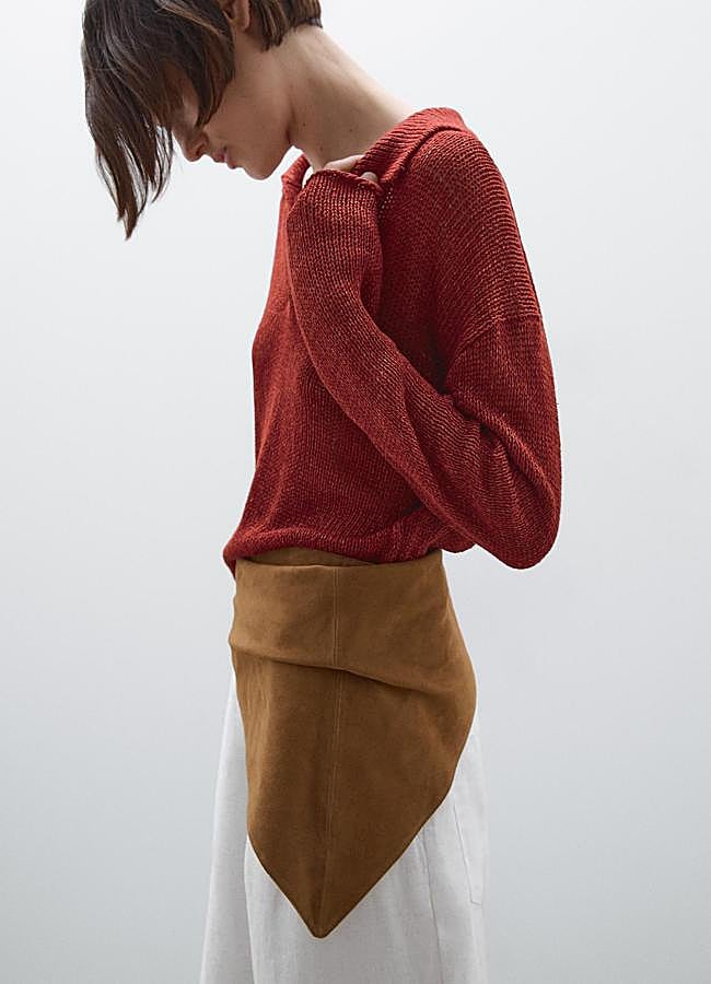 Imagen - Bandana de piel de Massimo Dutti (59,95 euros).