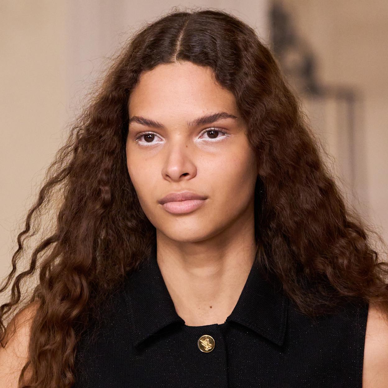 Estos son los contornos de ojos con ácido hialurónico que recomendamos. 