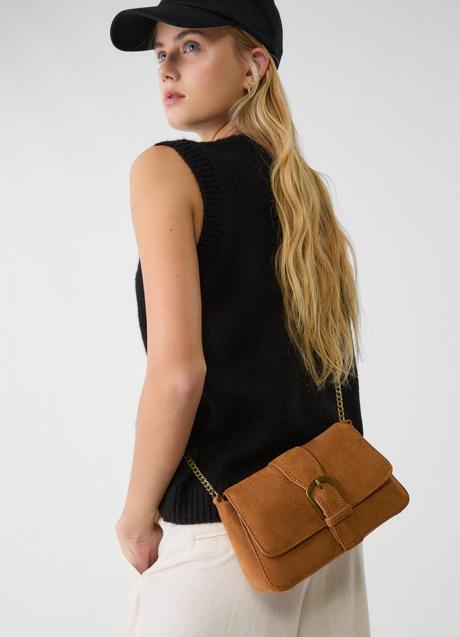 Imagen - Bolso marrón de Stradivarius (15,99 euros)