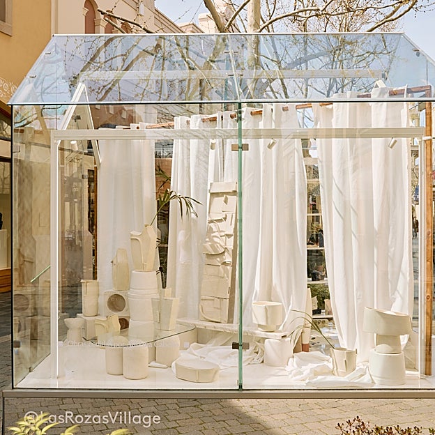 La Glass House en la que Adriana Cabello muestra su obra y su taller. 