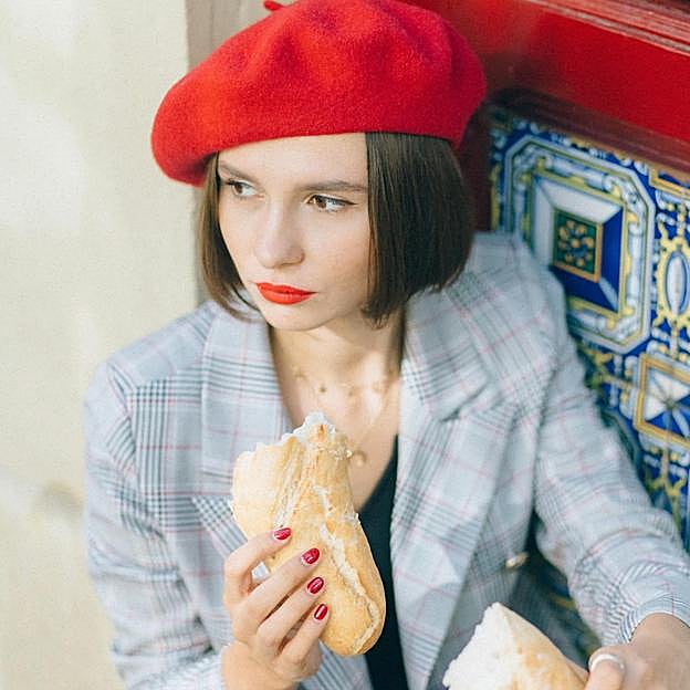 Terica Uriol, creadora de la dieta del bocadillo: «Se puede tomar pan en el desayuno porque los hidratos son la base de una alimentación sana»