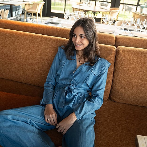 Un mono en denim de la colección de ONCE28. 