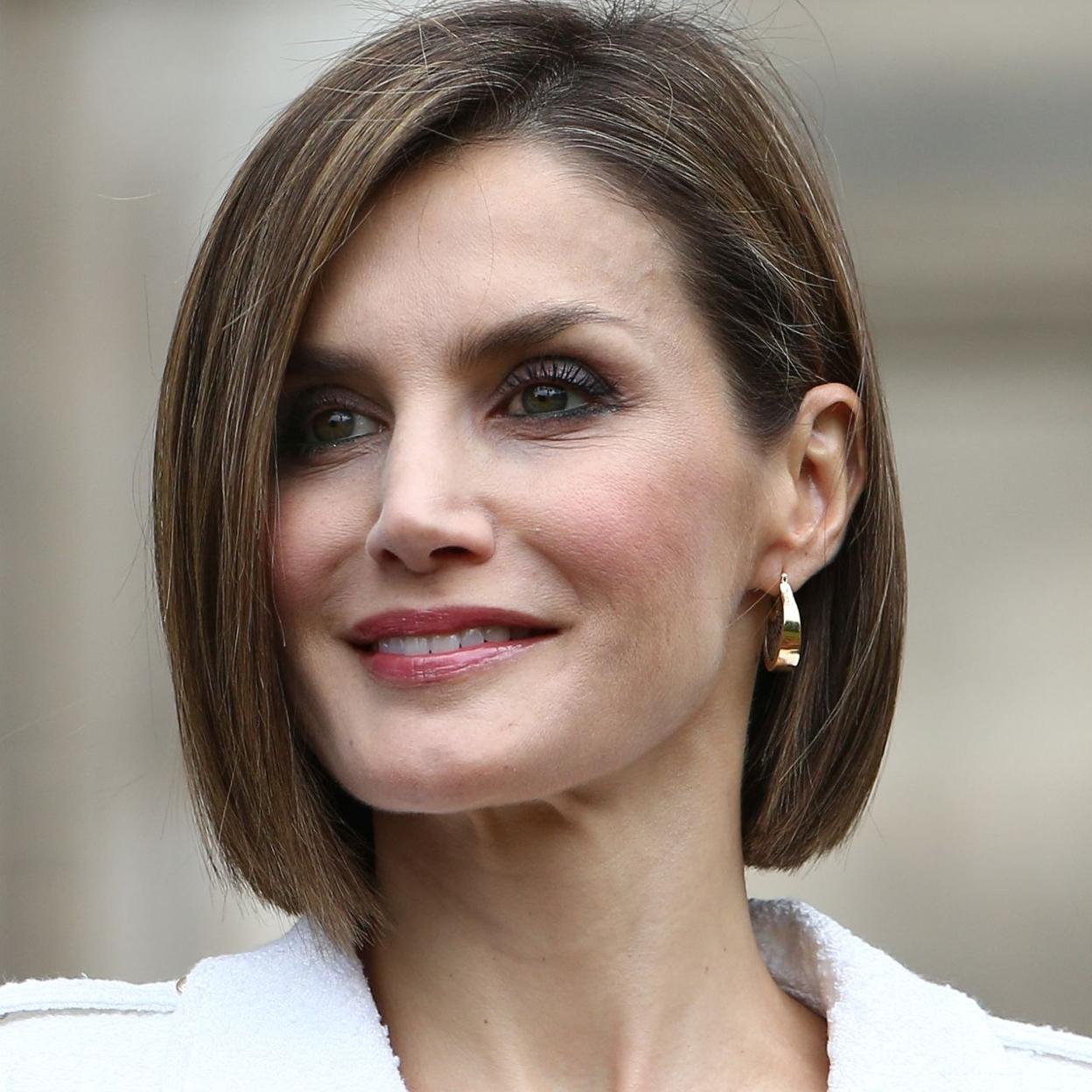 La reina Letizia con un corte de pelo bob.