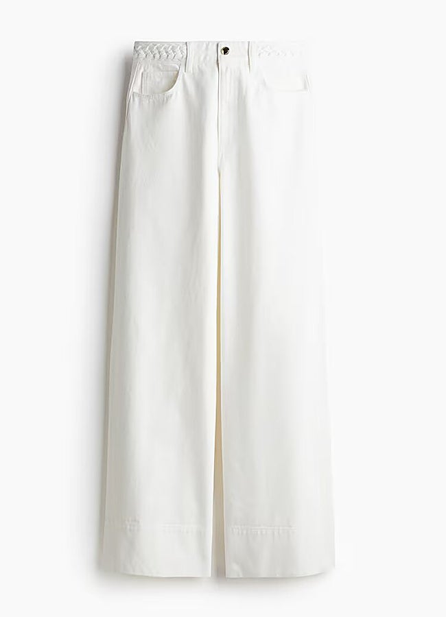 Imagen - Pantalón vaquero ancho de H&M.