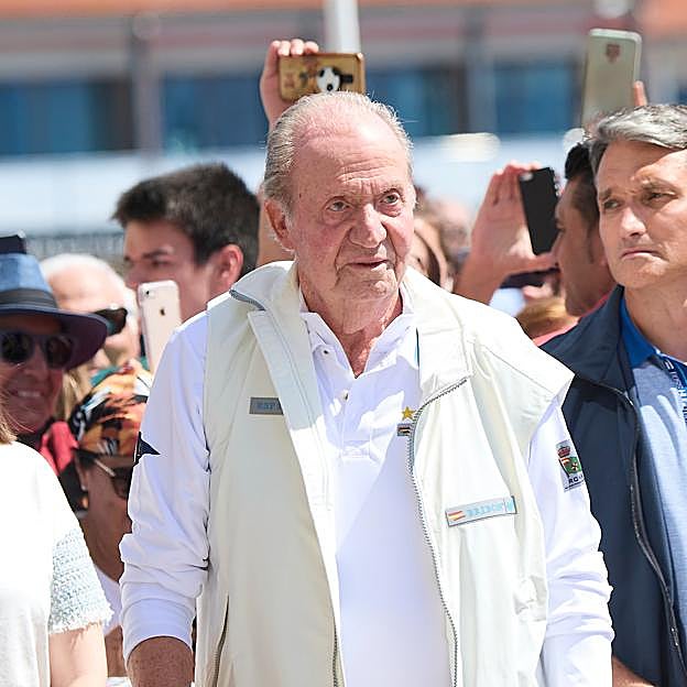 El rey Juan Carlos, fotografiado en uno de sus últimos viajes a Sanxenxo. 
