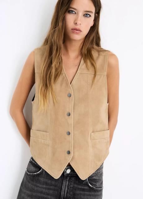 Imagen - Chaleco de ante de Pull & Bear (79,99 euros)