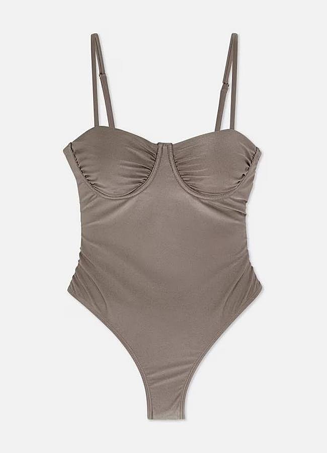 Imagen - Bañador con aros y fruncido de Primark (14€)