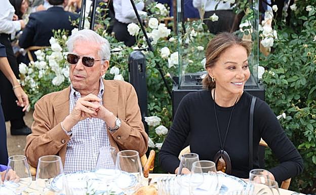Isabel Preysler y Mario Vargas Llosa, en una imagen de 2022. 
