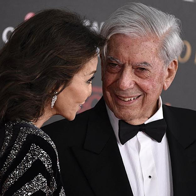 Mario Vargas Llosa estuvo muy enamorado de Isabel Preysler. 