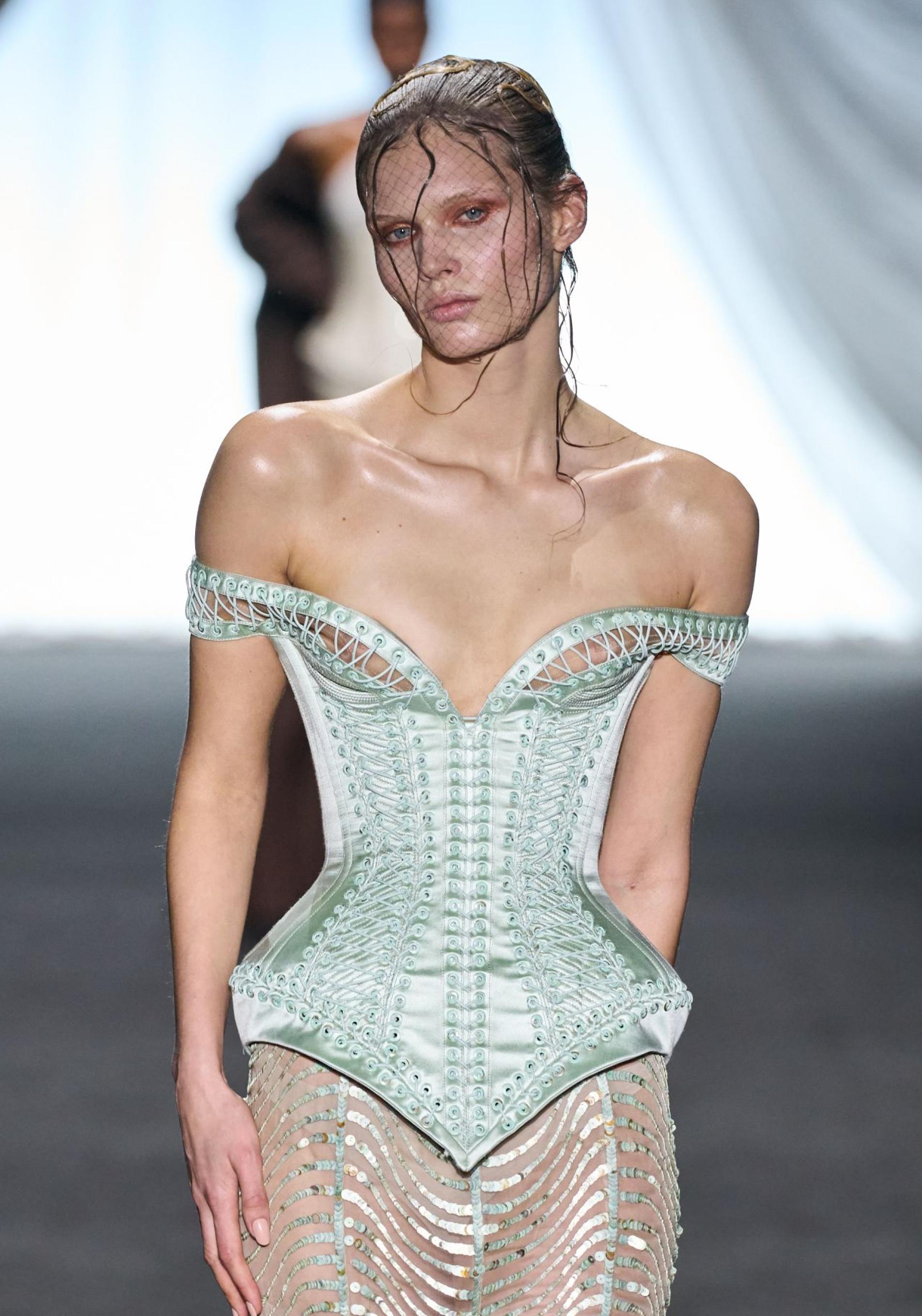 Último desfile de alta costura de Jean Paul Gaultier.