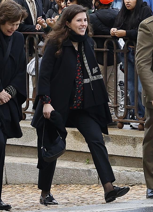 Imagen - Teresa Urquijo y su look premamá de Semana Santa. / GTRES