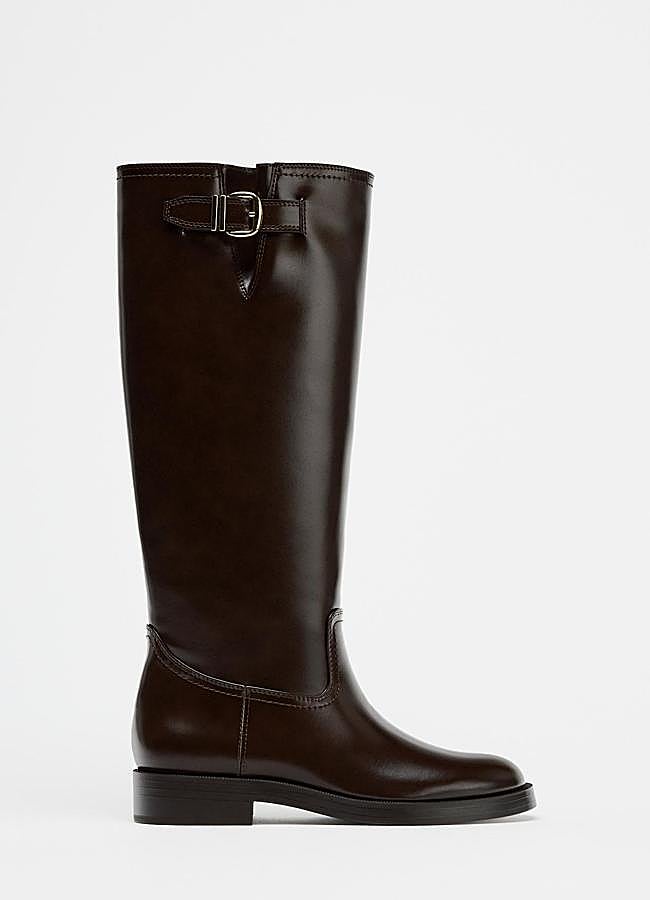 Imagen - Botas altas en marrón de Zara. 