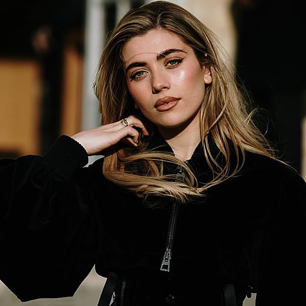 Este es el protector solar para piel grasa que vas a llevar al trabajo porque reduce el sebo en un mes