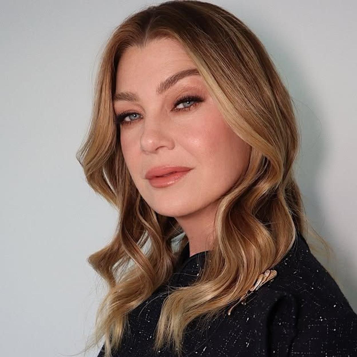 Ellem Pompeo con piel madura tersa