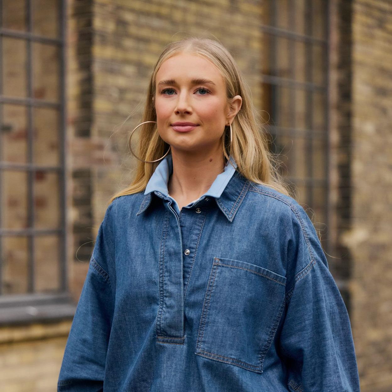 Influencer con piel bonita