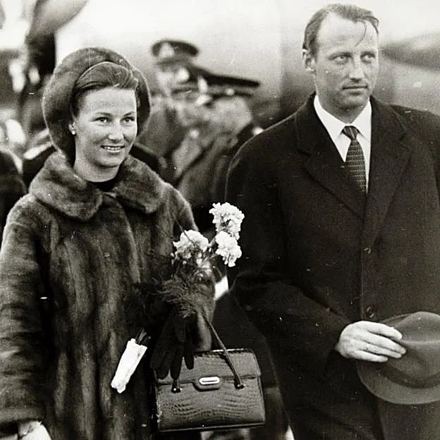 Unos jóvenes Harald y Sonia, cuando tenían menos achaques. 