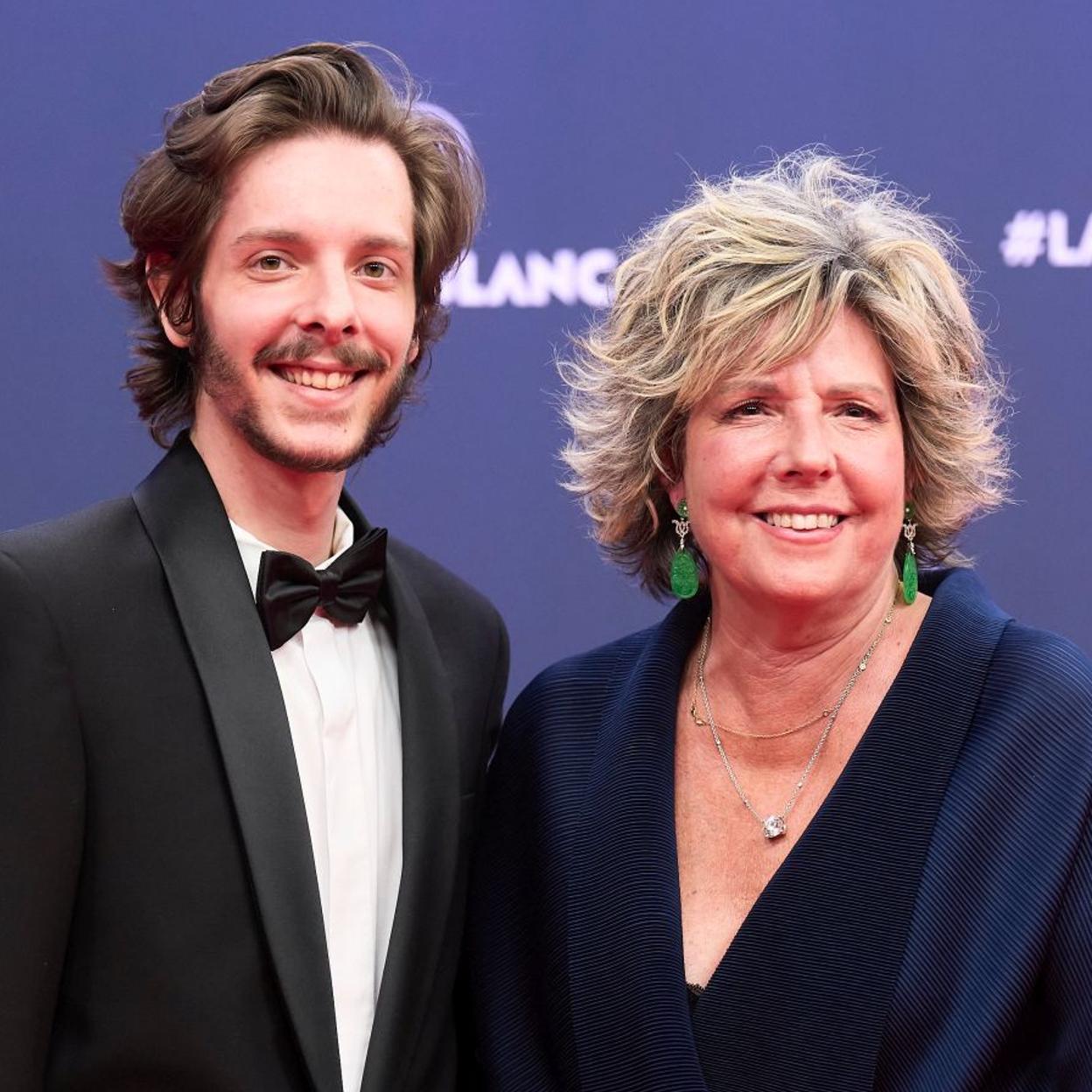 Simoneta Gómez-Acebo, con su hijo Luis Juan en los premios Laureus.