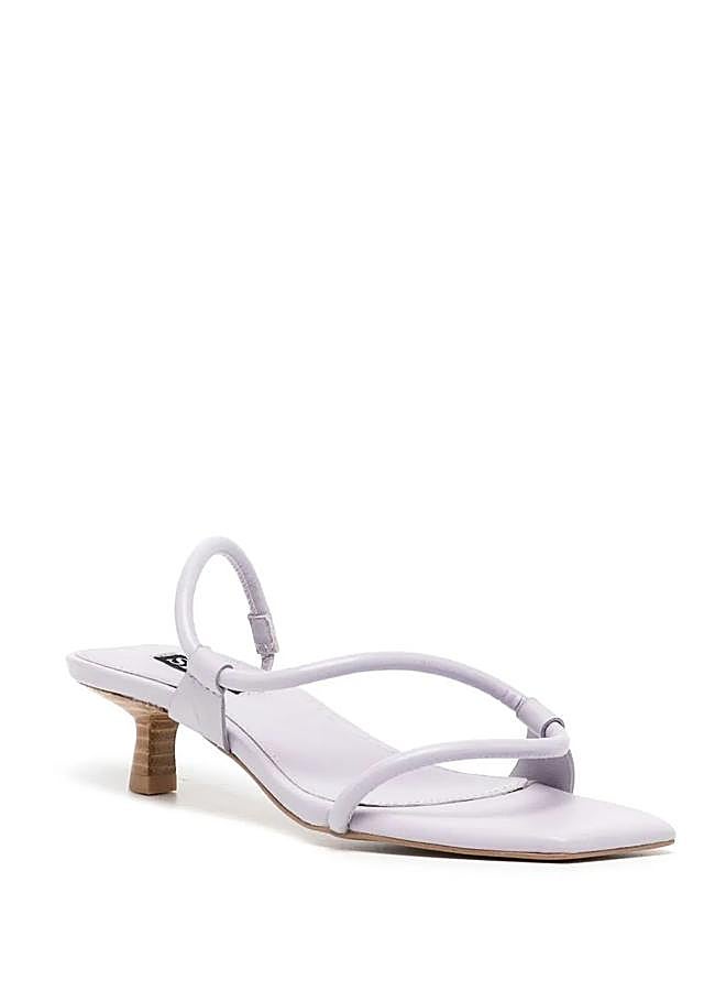 Imagen - Sandalias malva de Senso, 137 euros.