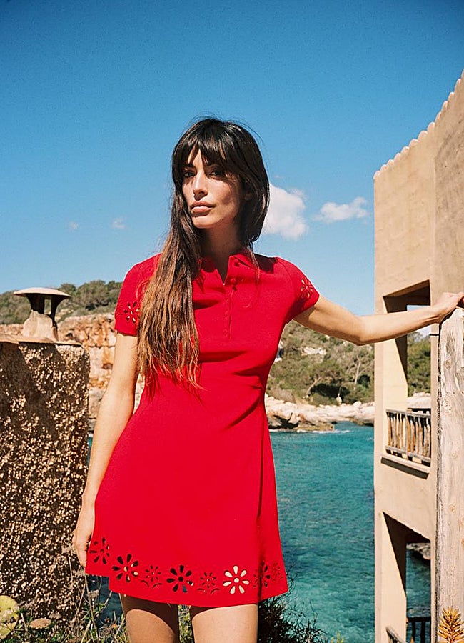 Imagen - Vestido corto rojo de Zara.