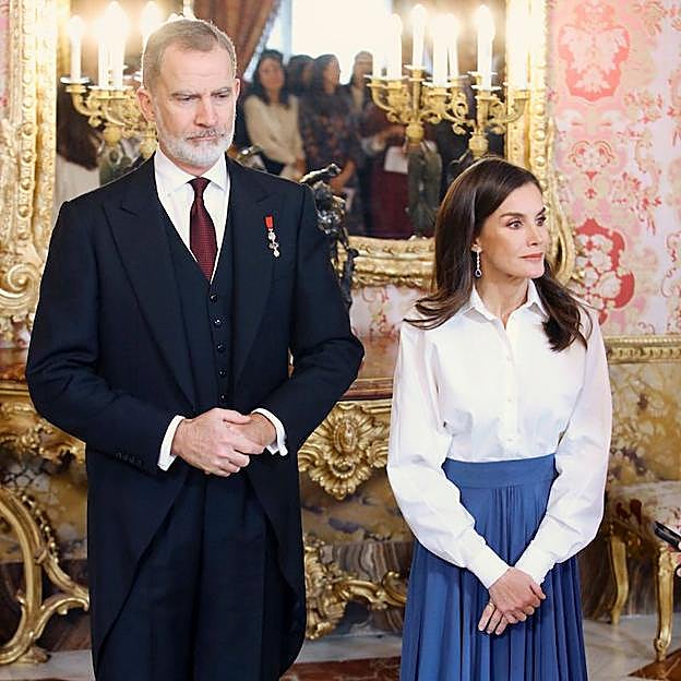 La reina Letizia anula su agenda por el apagón y el rey Felipe se pone al frente de la crisis
