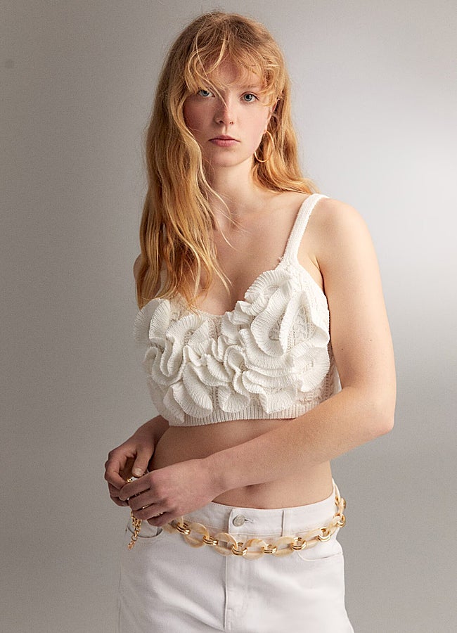 Imagen - Crop top de tirantes y volantes de Sfera.