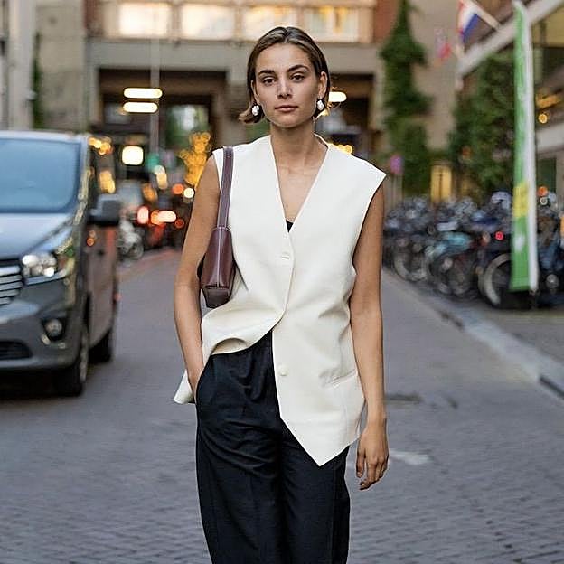 Los chalecos de vestir que elevarán tus looks de primavera sin esfuerzo