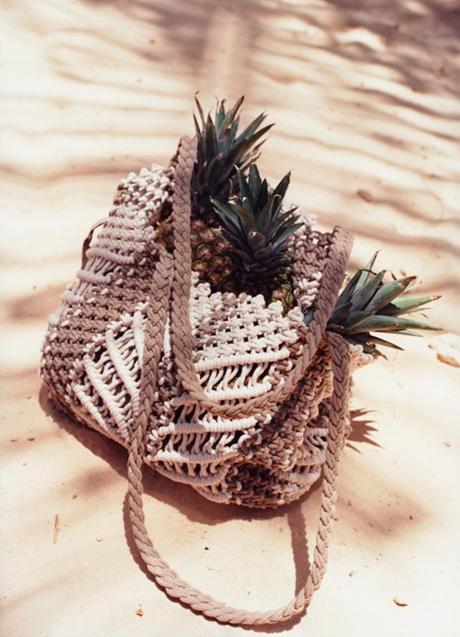 Imagen - Bolso de punto de Stradivarius (25,99 euros)