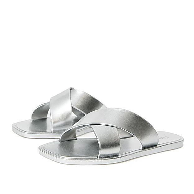 Chanclas tiras cruce (11,99e en El Corte Inglés)