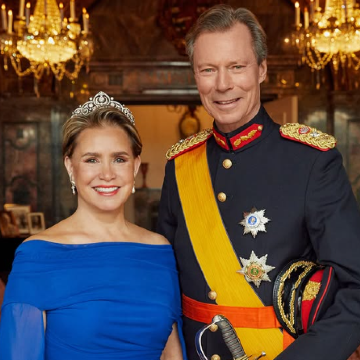 Los grandes duques de Luxemburgo en el anuncio de su jubileo de plata. 