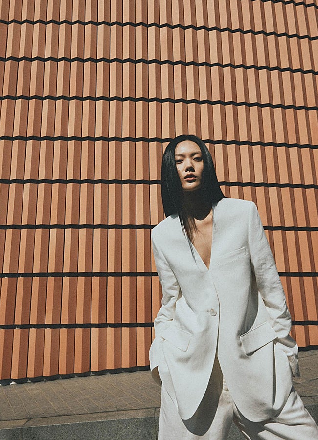 Imagen - Blazer blanca sin solapa de Sfera.