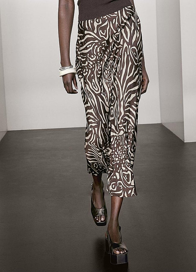 Imagen - Falda estampada Massimo Dutti.