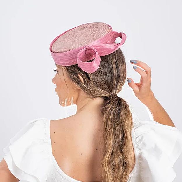 Paola headdress (100€)