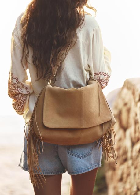 Imagen - Bolso con flecos de Zara (99,99 euros)