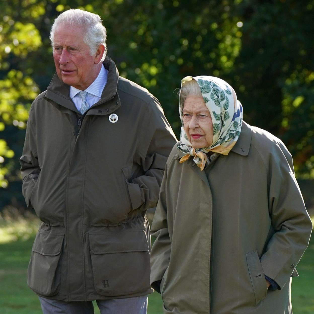 El rey Carlos III es ya mucho más rico de lo que lo fue su madre. 