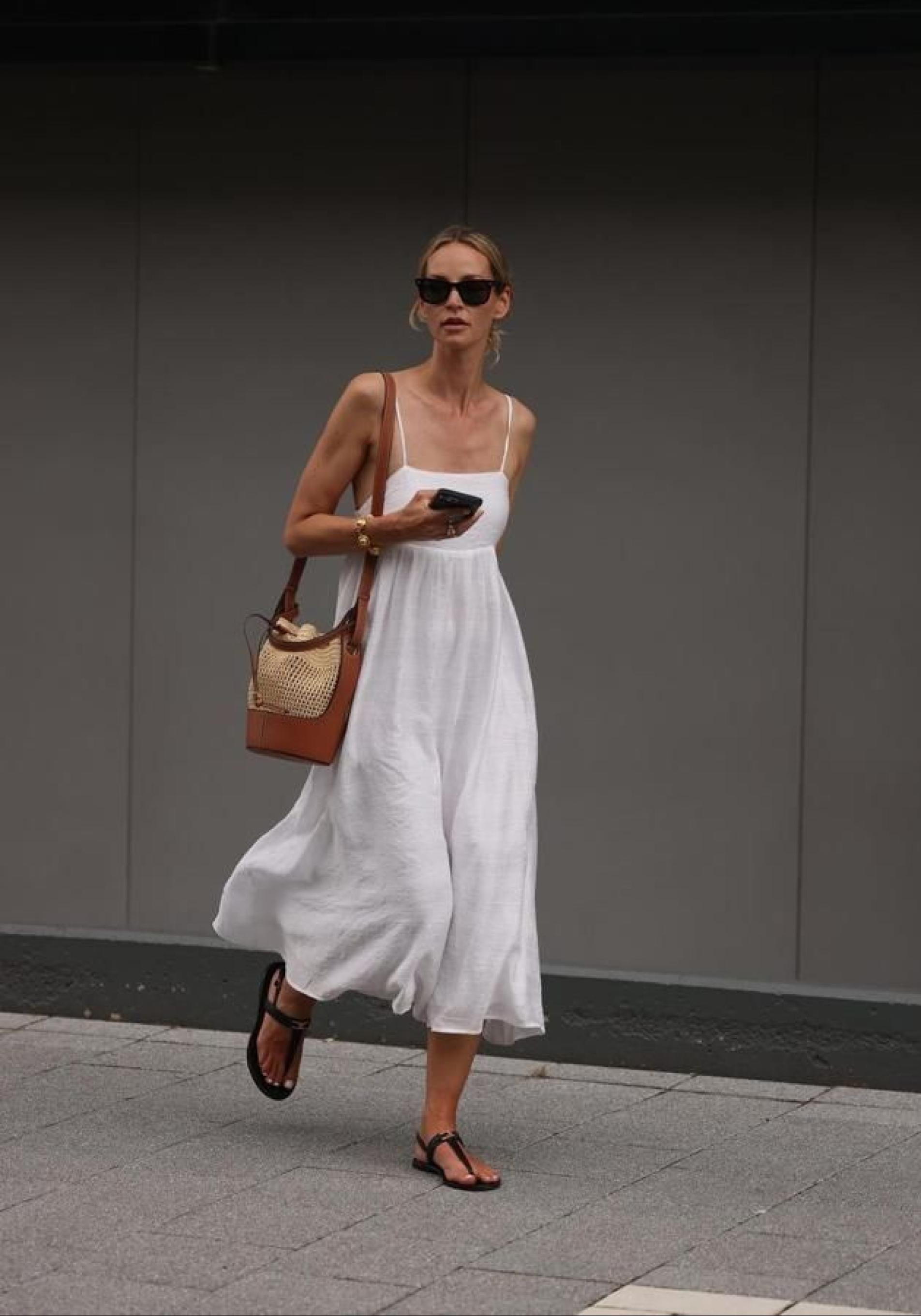 Influencer con vestidos midi con lino