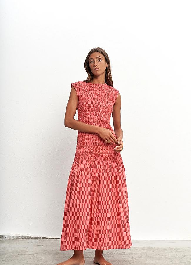 Imagen - Vestido estampado con fruncido de Par & Escala.