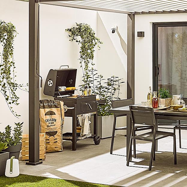 Cómo elegir barbacoa para tu terraza o jardín: las mejores parrillas de carbón, gas y eléctricas, según tus necesidades