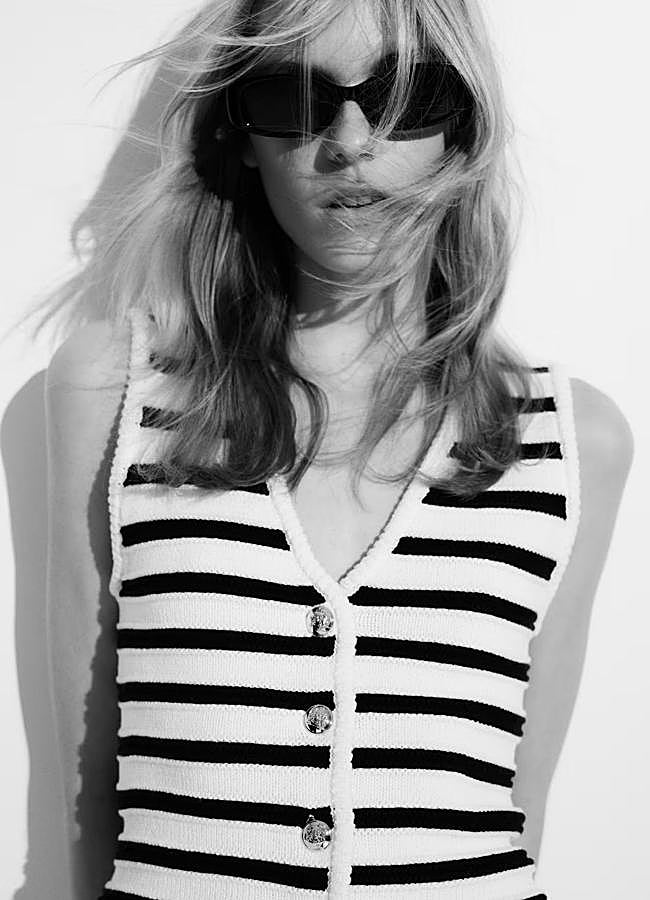 Imagen - Chaleco de punto con estampado de rayas