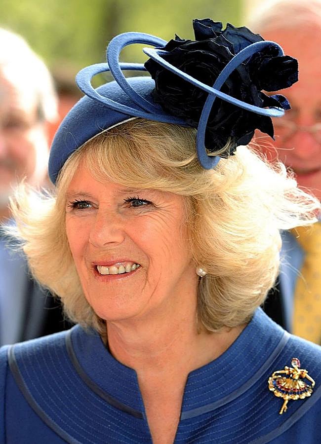 Imagen - Camilla con el broche de bailarina de Van Cleef & Arpels
